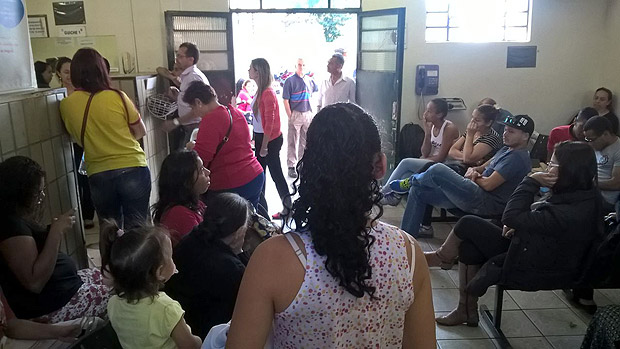 Pacientes em pronto-socorro da rede pública municipal em Santana, zona norte de SP