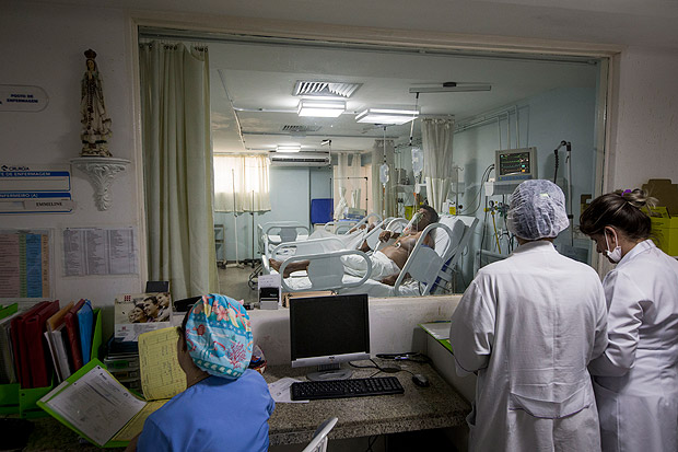 Ala cirrgica de hospital de Aracaju; governo federal quer 'fila nica' no SUS para cirurgias 