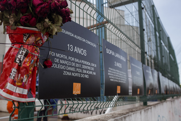 Rio de Janeiro, Rj, BRASIL. 03/04/2017; Escola municipal Daniel Piza, onde morreu Maria Eduarda, 13, aps tiroteio proximo a escola.( Foto: Ricardo Borges/Folhapress)