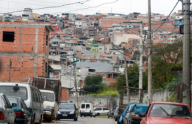 SAO PAULO, SP BRASIL-06-04- 2017 : Vista de aera de ocupacao no Jacana, zona norte de Sao Paulo. Bairro vive onda de violencia depois de uma chacina de 9 mortos. ( Foto: Joel Silva/Folhapress ) ***COTIDIANO *** ( ***EXCLUSIVO FOLHA***)