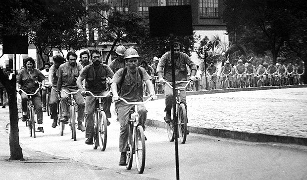 Cena de documentário sobre o uso de bicicleta na cidade de Joinville