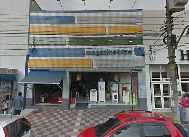 Teto de loja cede e deixa trs pessoas feridas na regio da Vila Maria, zona norte de So Paulo