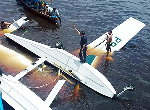 Avião do Greenpeace cai no Amazonas – Divulgação Avião do Greenpeace cai no Amazonas – Divulgação