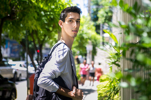 O estudante Miguel Oliveira de Carvalho, 20