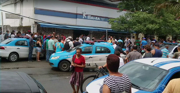 Tiroteio em frente a boate fere três pessoas em Paraty-RJ