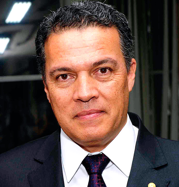 O reitor da UFMG, Jaime Arturo Ramirez, foi alvo de conduo coercitiva para prestar depoimento