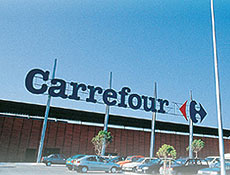 Gigante francês Carrefour anunciou compra da rede de hipermercados brasileira Atacadão 