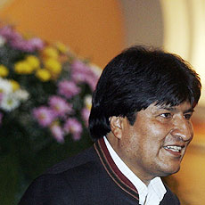 Presidente boliviano Evo Morales, que decretou dia de festas pela compra das refinarias
