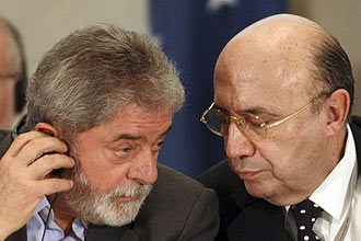 O presidente Luiz Incio Lula da Silva com o presidente do BC, Henrique Meirelles, durante reunio do G20 em So Paulo