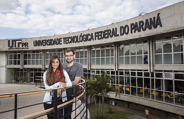 Os paulistas Nathalia e Carlos, que se conheceram ao estudar na UTF-PR