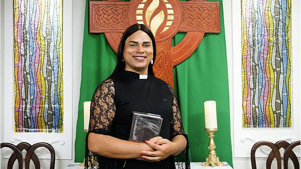 Alexya deve tornar-se primeira reverenda trans da ICM (Igreja Crist Metropolitana) na Amrica Latina 