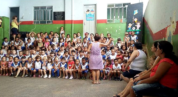 Brasil gasta anualmente US$ 3.800 (R$ 11,7 mil) por aluno do primeiro ciclo do ensino fundamental