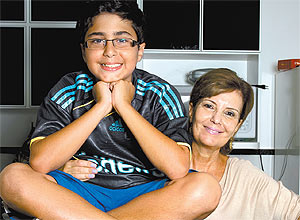 Daniel Mantelatto, 10, e sua avó, a professora de dança Cristina Vasconcellos, 58