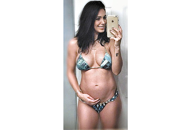 Bella Falconi, 30, com 19 semanas de gestao