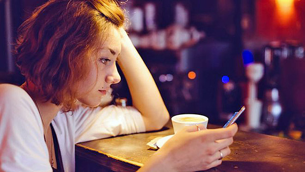 Estudo, realizado por universidade na Dinamarca, sugere que uso excessivo de redes sociais pode desencadear sentimentos de inveja 
