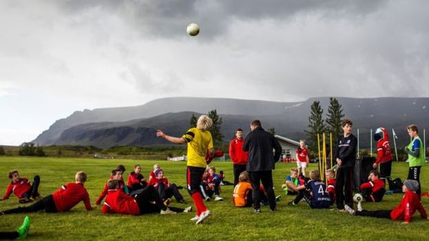 Islândia aumentou os recursos destinados a atividades esportivas para jovens