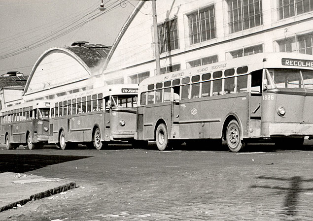 A rua Cruzeiro, na Barra Funda, em 1958