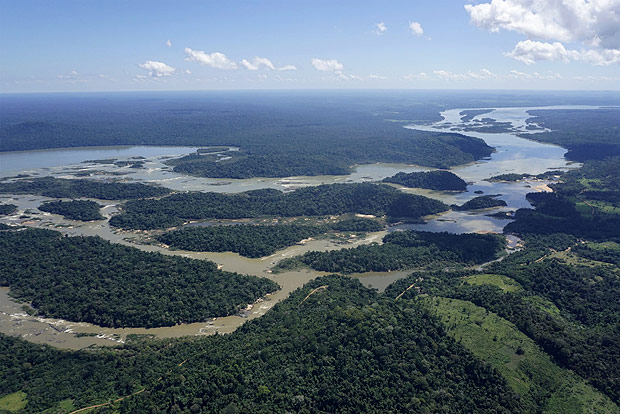 Foto aérea  do local para onde está projetada a hidrelétrica de São Luiz do Tapajós