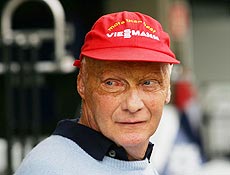 Tricampeo de F-1, o austraco Niki Lauda quando era o homem-forte da Jaguar