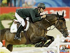 O cavaleiro Rodrigo Pessoa foi campeo olmpico em Atenas-2004 