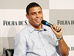 Ronaldo se esquiva sobre permanncia no Corinthians