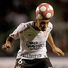 Roberto Carlos diz que deseja enfrentar Santos na semifinal do Campeonato Paulista