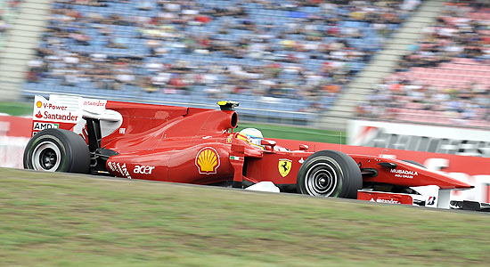 Fernando Alonso, da Ferrari, acredita que brigará em iguais condições com a Red Bull no GP da Alemanha