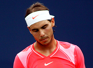 Rafael Nadal perdeu por 2 sets a 0 para o rival britânico