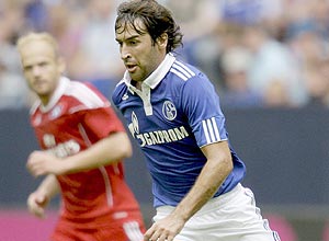 dolo no Real Madrid, atacante espanhol Ral vai tentar reconstruir sua carreira no Schalke 04