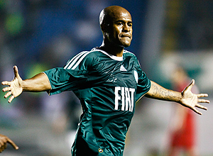 Marcos Assuno disse que ser uma frustrao se o Palmeiras no disputar a Libertadores em 2011