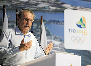 Jacques Rogge, presidente do COI, discursa no Rio