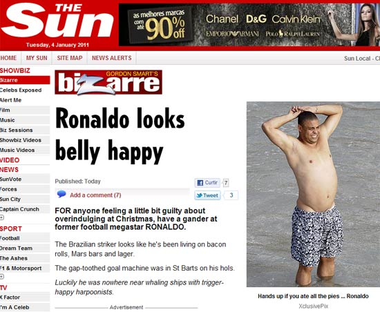 Reprodução do site The Sun - Ronaldo looks belly