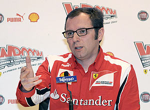 Domenicali concede entrevista na sede da Ferrari