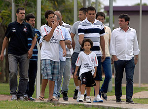 Ronaldo chega ao CT Joaquim Grava para se despedir