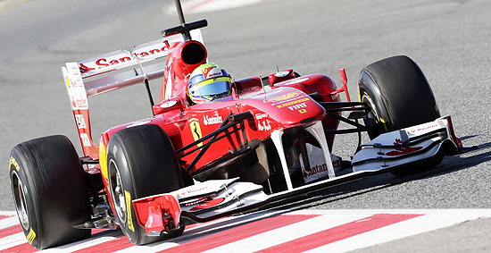Massa testa a Ferrari na Espanha; clique na imagem e veja galeria de fotos