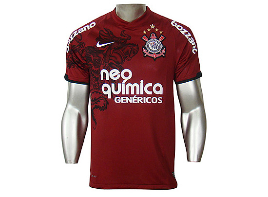 Loja virtual divulga imagem da camisa 3 do Corinthians; clube não confirma