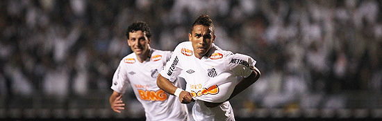 Danilo marca o 2º gol do Santos na vitória de 2 a 1 sobre o Peñarol; veja mais