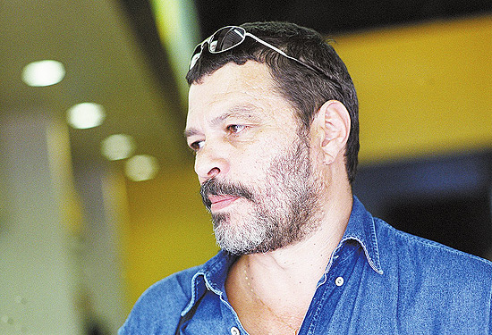 Sócrates, ex-jogador do Corinthians, durante uma entrevista no aeroporto de Congonhas, em São Paulo