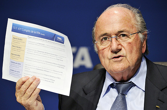 O presidente da Fifa, Joseph Blatter, durante entrevista, em Zurique