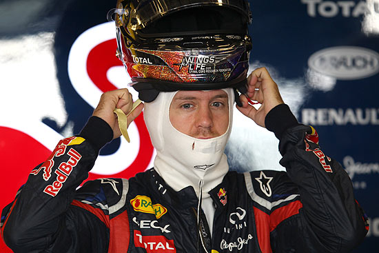 Sebastian Vettel, da Red Bull, aps o treino oficial em Abu Dhabi