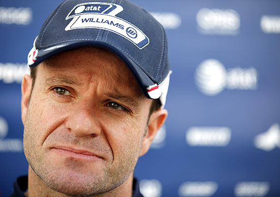 Rubens Barrichello, que espera poder completar sua 20 temporada na F-1, em 2012