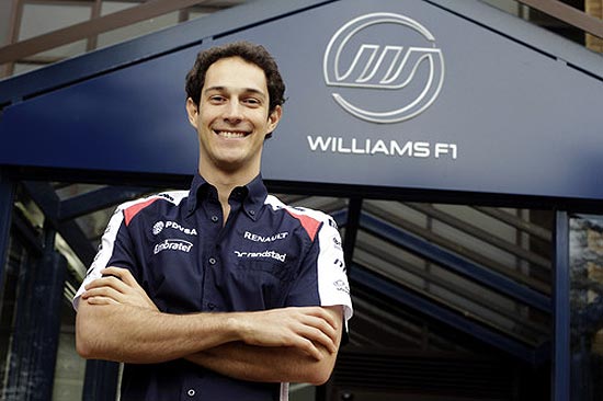 Bruno Senna já posa como representante da equipe inglesa Williams 