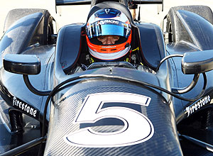 Barrichello testa carro da Indy na Flórida (EUA)