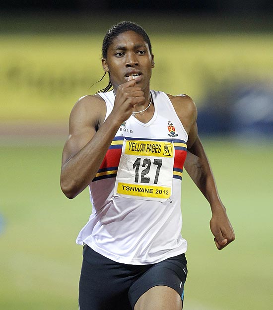 A sul-africana Caster Semenya corre em prova de 800 m em Pretria