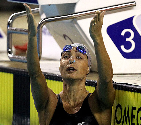 Fabíola Molina comemora índice olímpico no Troféu Maria Lenk