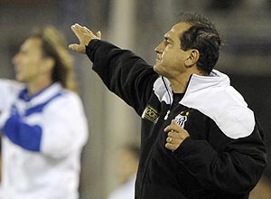 O técnico Muricy Ramalho, do Santos