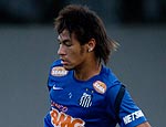 Neymar durante treino do Santos (Ricardo Nogueira-11.jun.2012/Folhapress)