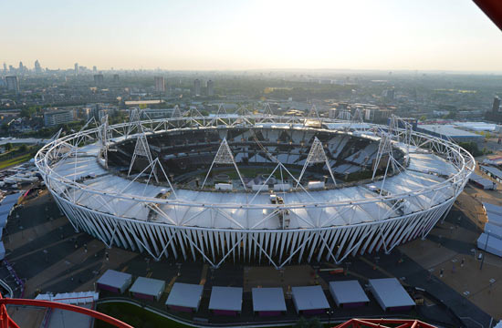 O estádio Olímpico de Londres recebe nesta sexta-feira a cerimônia de abertura dos Jogos