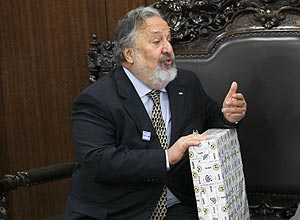 Lus Alvaro de Oliveira Ribeiro, presidente do Santos