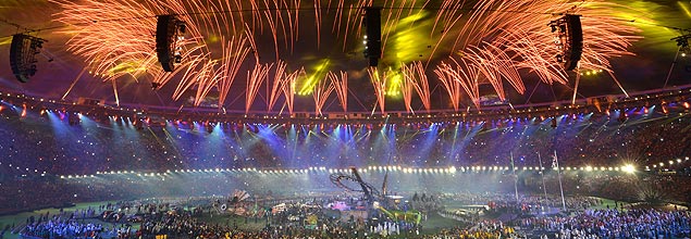 Anfitries, britnicos encerram Jogos Paraolmpicos em grande estilo